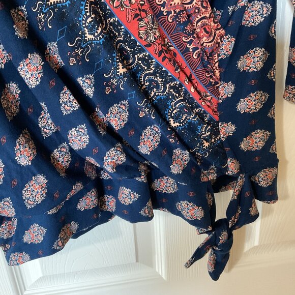 NWT Loveappella top XL - Picture 3 of 6